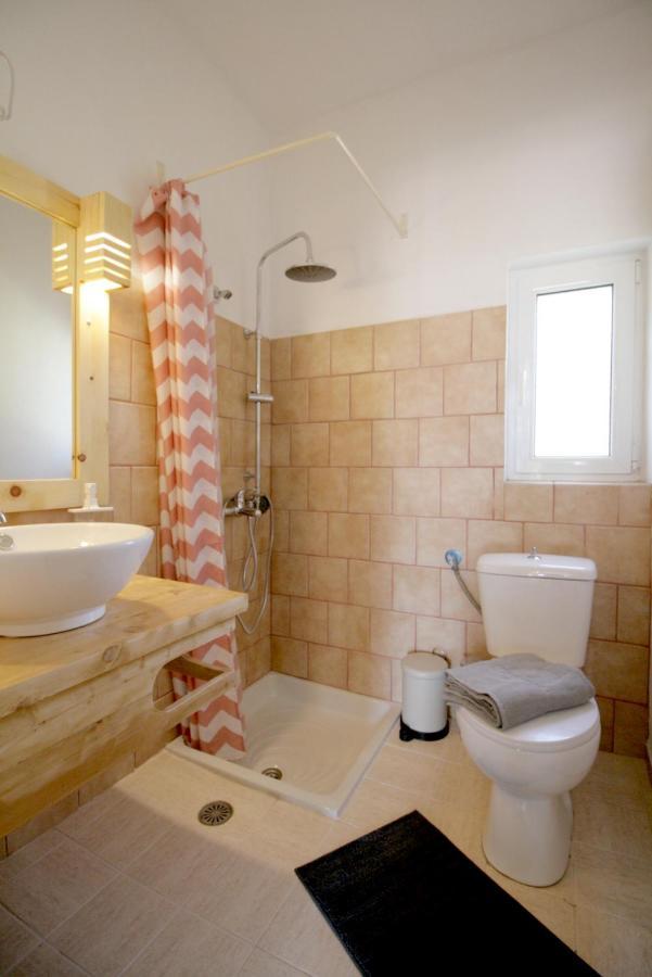 Seaside, Relaxing Family House With Playground! Villa Lavrys 4 Marathi  Esterno foto