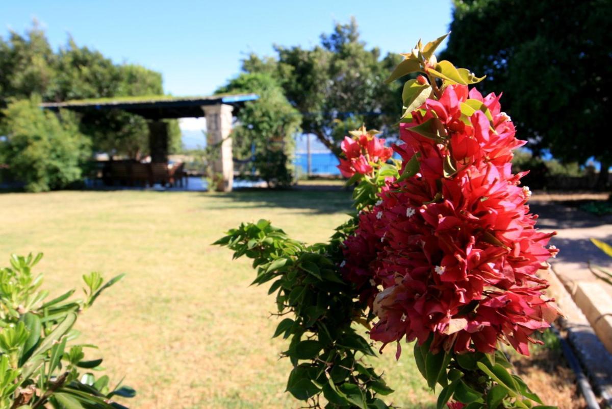 Seaside, Relaxing Family House With Playground! Villa Lavrys 4 Marathi  Esterno foto