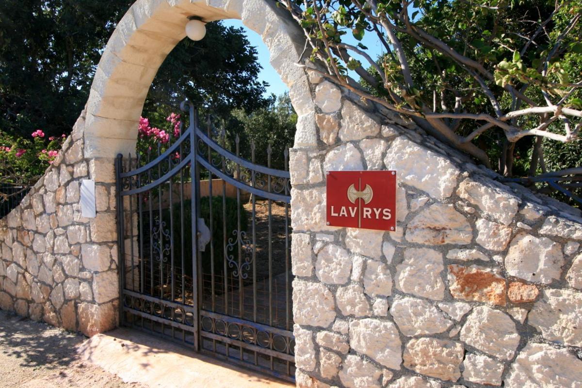 Seaside, Relaxing Family House With Playground! Villa Lavrys 4 Marathi  Esterno foto