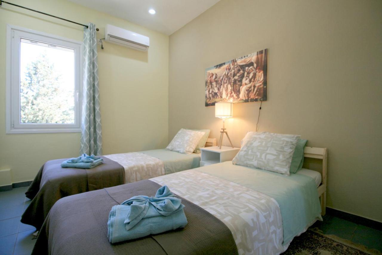Seaside, Relaxing Family House With Playground! Villa Lavrys 4 Marathi  Esterno foto